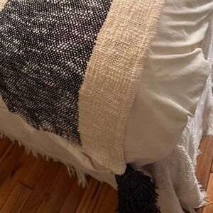Anthropology Elegant Black and Cream Woven Throw Blanket